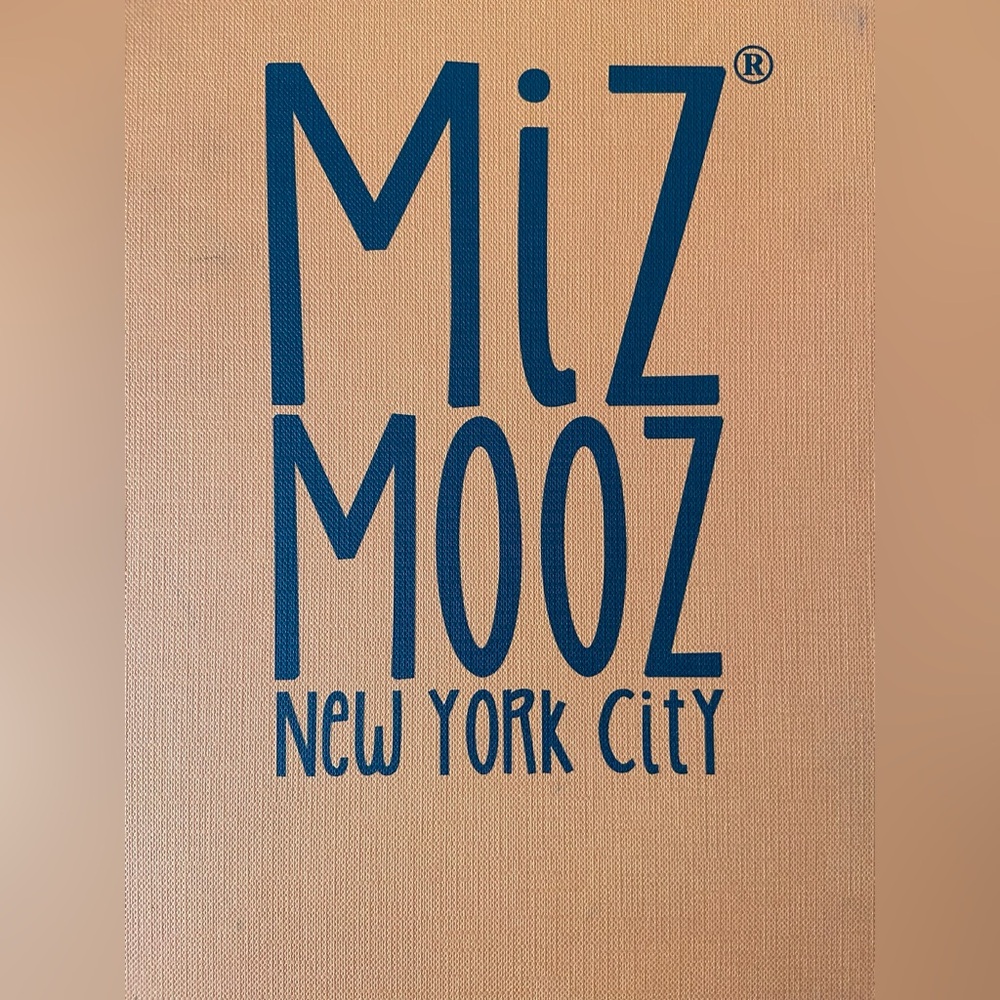Miz Mooz Cream Wedge Sandals/ size 9.5-10/41 EU - Picture 5 of 5